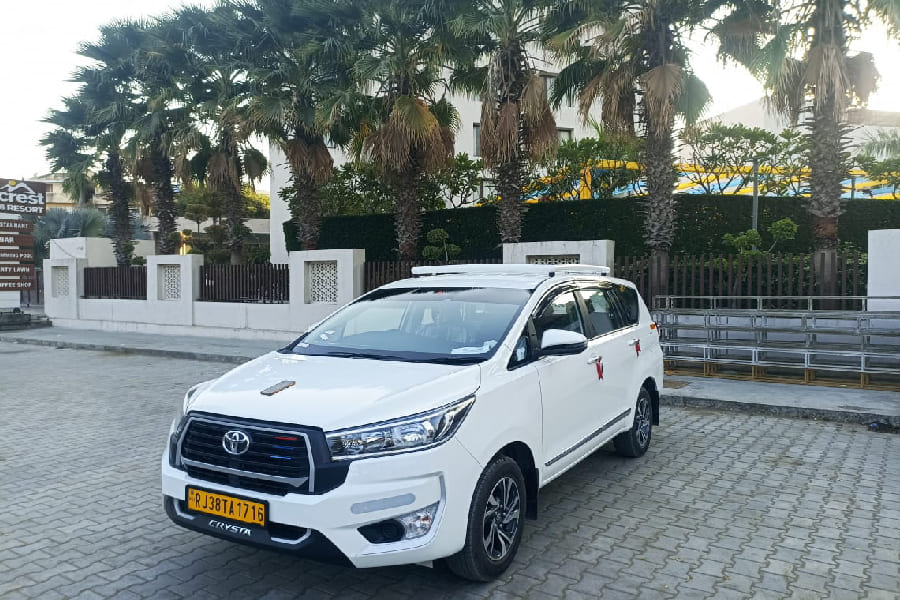 car rental mount abu