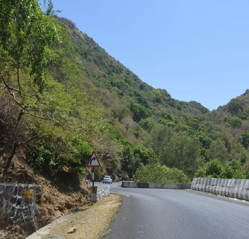 mount abu local taxi